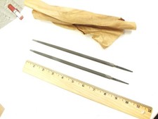 2 PEÇAS NOVAS FERRAMENTAS DE MEDALHA DE OURO ARQUIVO TRIANGULAR 8" - FEITO NOS EUA - 3 QUADRADOS TRÊS comprar usado  Enviando para Brazil