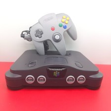 Nintendo console nero usato  Varese