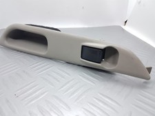 Nissan almera tino usato  Roma