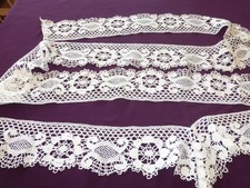 Large dentelle ancienne d'occasion  Batz-sur-Mer