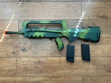 Airsoft cybergun famas for sale  Helotes