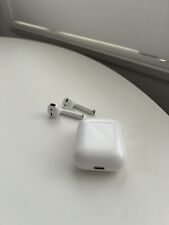 Apple airpods white for sale  HAMPTON