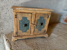 Credenza laccata miniatura usato  Monte San Savino