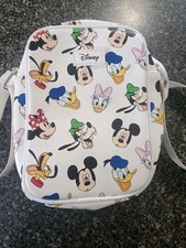 Bolsa tiracolo Disney Mickey And Friends Mickey Minnie Pluto Pateta Donald Daisy comprar usado  Enviando para Brazil