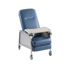 Fauteuil inclinable gériatriq d'occasion  Gonesse