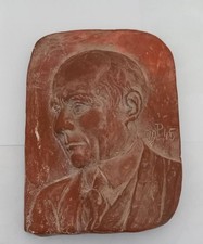 Bas relief médaillon d'occasion  Aubevoye