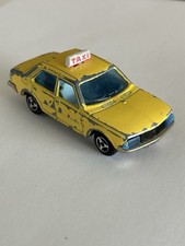Majorette taxi renault d'occasion  Crécy-la-Chapelle