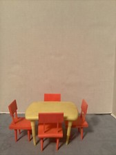 Conjunto de Mesa de Cozinha Vintage MCM Plástico Barbie - 4 Cadeiras e Mesa Boneca Ginny comprar usado  Enviando para Brazil
