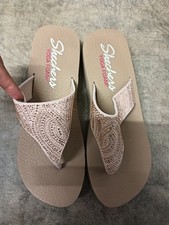 New skechers women for sale  LOWESTOFT