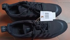 Authentique paire baskets d'occasion  Paris XV
