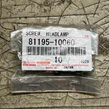 Genuine toyota headlamp for sale  GODALMING