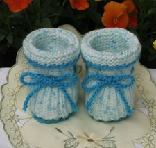 Babyschuhe gestrickt blau gebraucht kaufen  St. Egidien