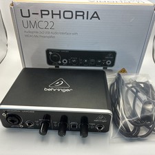 Interface de áudio USB Behringer U-PHORIA UMC22 2 em 2 saídas comprar usado  Enviando para Brazil