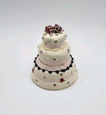 Usado, Artform Objet d'Art Takes The Cake esmaltado em camadas bolo bugigangas pílula caixa de joias comprar usado Usado, Artform Objet d'Art Takes The Cake esmaltado em camadas bolo bugigangas pílula caixa de joias comprar usado  Enviando para Brazil