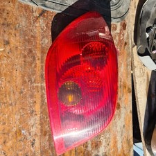Feu phare optique d'occasion  Signes