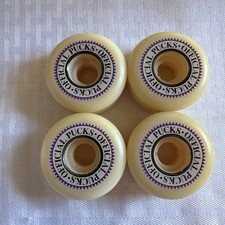 Rodas de skate PUCKS OFICIAIS 101A nunca usadas comprar usado Rodas de skate PUCKS OFICIAIS 101A nunca usadas comprar usado  Enviando para Brazil