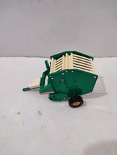 Britains remorque botteleuse d'occasion Britains remorque botteleuse d'occasion  Toulouse-