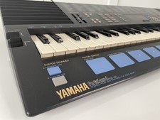 Estação de música sintetizador 61 teclas Yamaha PortaSound PSS-680 (MIDI entrada, saída, através) comprar usado  Enviando para Brazil