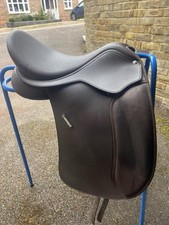 Wintec 500 adjustable for sale  SITTINGBOURNE