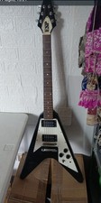 Chitarra elettrica esp usato  Valvestino