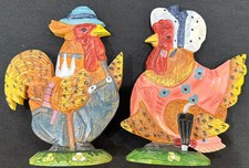 Conjunto de madeira Dept 56 galinha galinha esculpida pintada fazenda primitiva Páscoa feito à mão comprar usado  Enviando para Brazil