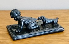 ART NOUVEAU ESTATUETA ALEMÃ WMF DE UM CACHORRO PUXANDO ROUPAS DE UMA CRIANÇA PEQUENA comprar usado  Enviando para Brazil