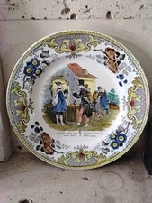 Ancienne assiette polychrome d'occasion  Freneuse