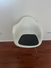 Eames plastic armchair gebraucht kaufen  Esslingen am Neckar