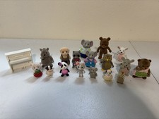 Lote sortido 18 peças Calico Critters Sylvanian Family Lil Woodzeez  comprar usado  Enviando para Brazil