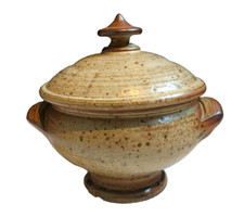 Pot couvert soupière d'occasion  Sillé-le-Guillaume