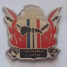 Pins pompier sapeurs d'occasion  Riom