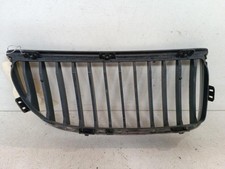 Calandre gauche bmw d'occasion  Yffiniac