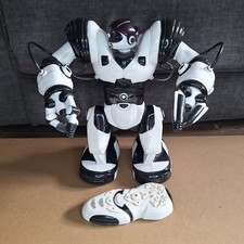 Wowee robosapien robot for sale Wowee robosapien robot for sale  WOODBRIDGE