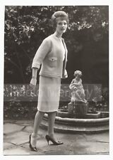 Mode femme 1961 d'occasion  Paris XIX