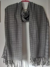 Echarpe foulard châle d'occasion  Lattes