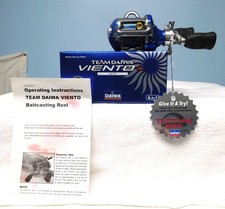 Carretel Team Daiwa Viento azul isca esquerda com barra de contração na caixa comprar usado  Enviando para Brazil