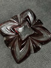 Bandeja redemoinho vermelha cristal Aurora Fifth Ave. Aproximadamente 11x11., usado comprar usado  Enviando para Brazil