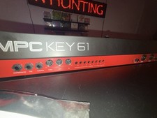 Akai MPC Key 61 profissional sintetizador autônomo teclado amostrador e sequenciador comprar usado  Enviando para Brazil
