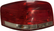 Fanale posteriore sinistro usato Fanale posteriore sinistro usato  Reggio Emilia