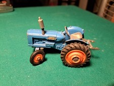 Trator Fordson Major Corgi Toys comprar usado  Enviando para Brazil