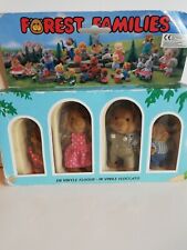 Sylvanian forest families usato  Italia