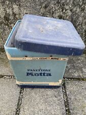 Scatola panettone motta usato  Vignate
