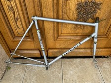 Cadre peugeot vélo d'occasion  Montmirail