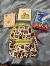 Mochila Claire's Club Mini 5” coruja com borrachas de livros pequenos comprar usado  Enviando para Brazil