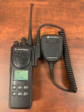 Rádio portátil usado em bom estado Motorola XTS 3000 modelo 2 UHF 403-470MHz. comprar usado  Enviando para Brazil