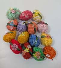 Ovos de Páscoa de crochê com detalhes florais feitos à mão conjunto de 15 núcleos de casa de campo da vovó comprar usado  Enviando para Brazil