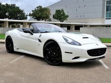 2013 ferrari california d'occasion  Expédié en Belgium
