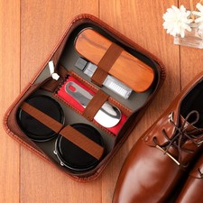 Kit cirage chaussures d'occasion Kit cirage chaussures d'occasion  Expédié en France