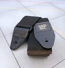 Ernie ball tracolla usato  Pavullo nel Frignano