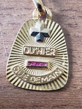 Médaille augis rubis d'occasion  Abbeville